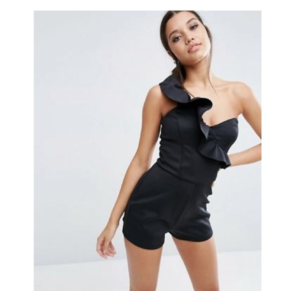 One shoulder ruffle romper